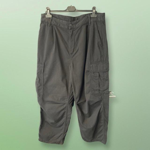 Carhartt Men's Cargo Trousers - Black/Grey - 34" on Productcaster.