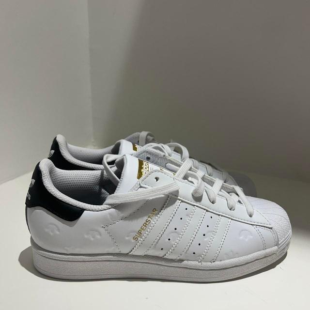 Adidas Women's Trainers - White - UK 5 on Productcaster.