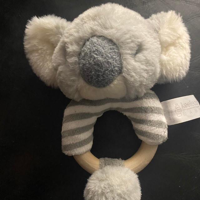 Stuffed animal - Grey/White on Productcaster.