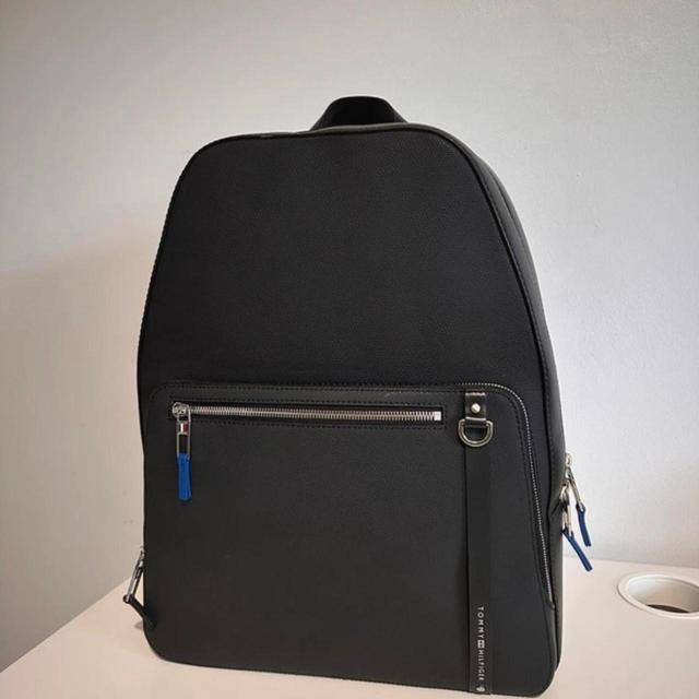 Tommy Hilfiger Men's Backpacks - Black on Productcaster.