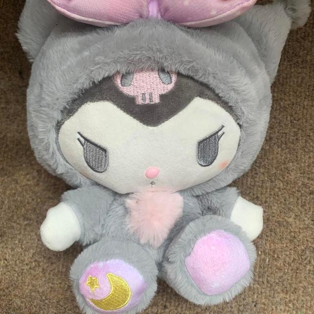 Sanrio Collectible - Grey/Multi on Productcaster.