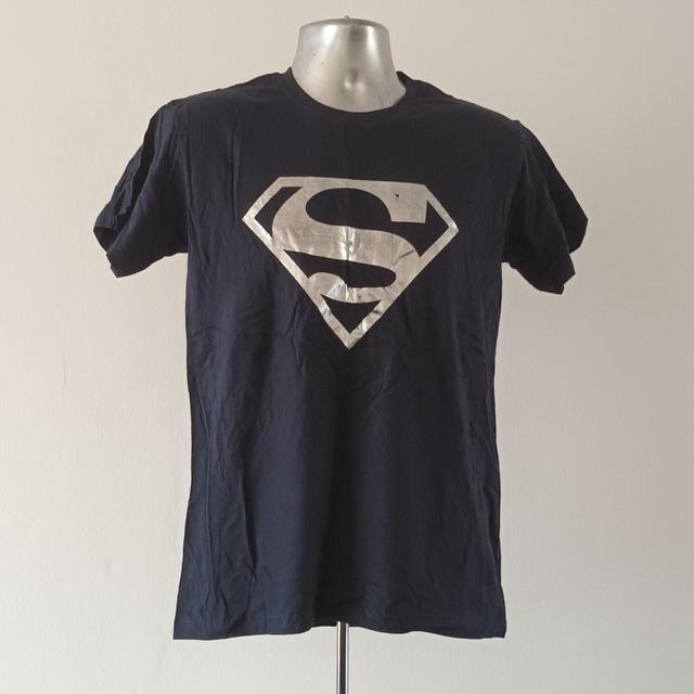 DC Comics Men's T-shirt - Black - M on Productcaster.