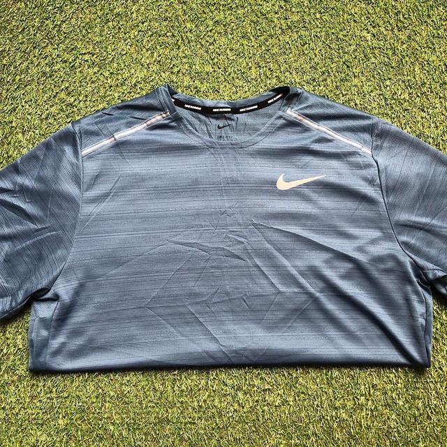 Nike Men's T-shirt - Navy - XL on Productcaster.