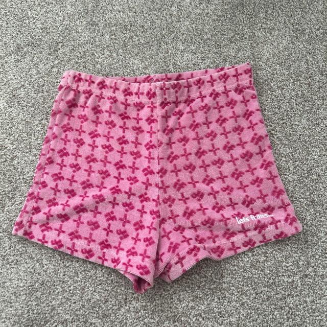 Urban Outfitters Women's Shorts - Pink - XS on Productcaster.