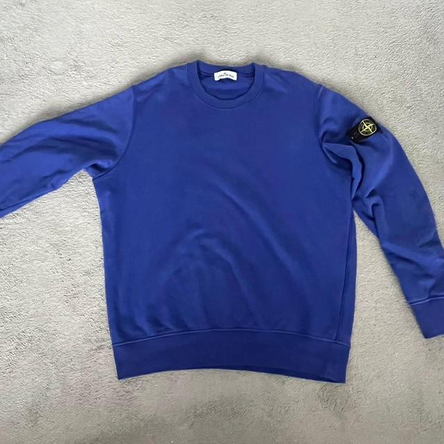 Stone Island Men's Jumper - Blue - XL on Productcaster.