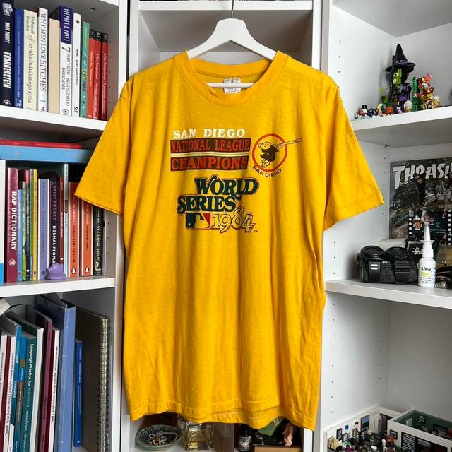 Vintage Men's T-shirt - Yellow - XL on Productcaster.