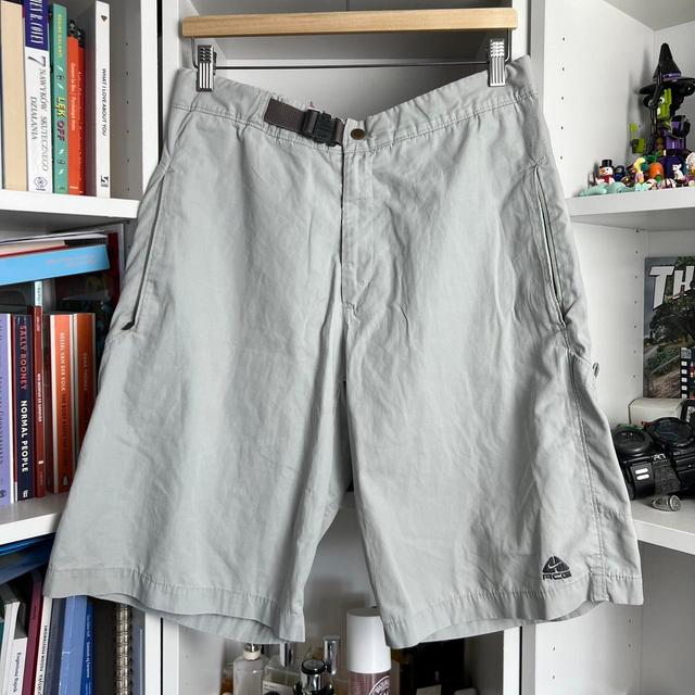 Nike ACG Men's Shorts - Grey - 32" on Productcaster.