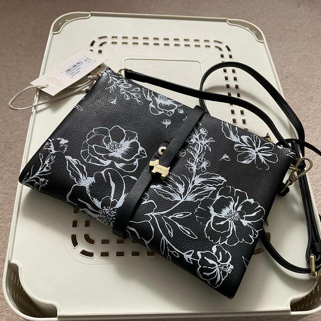 Radley Women's Shoulder bags - Black/White on Productcaster.