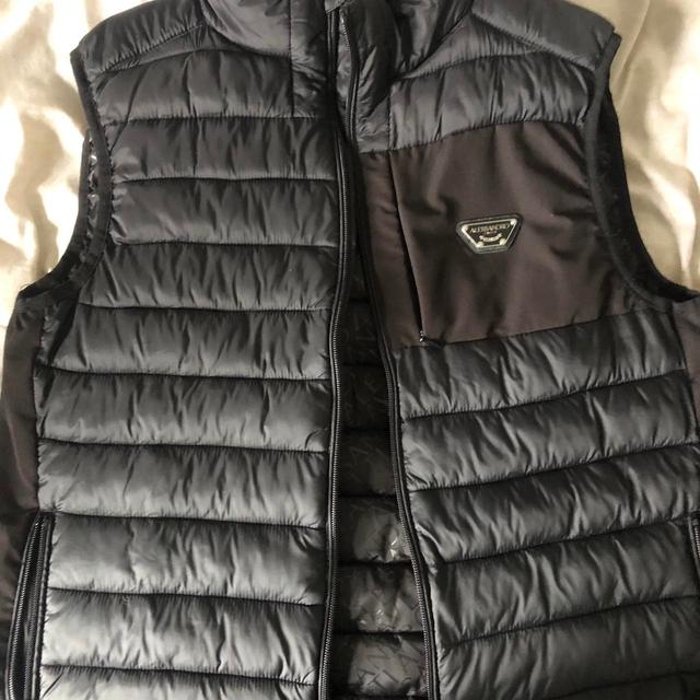 Zavetti Canada Men's Gilet - Black - M on Productcaster.