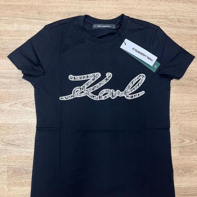 Women's T-shirt - Black - S on Productcaster.