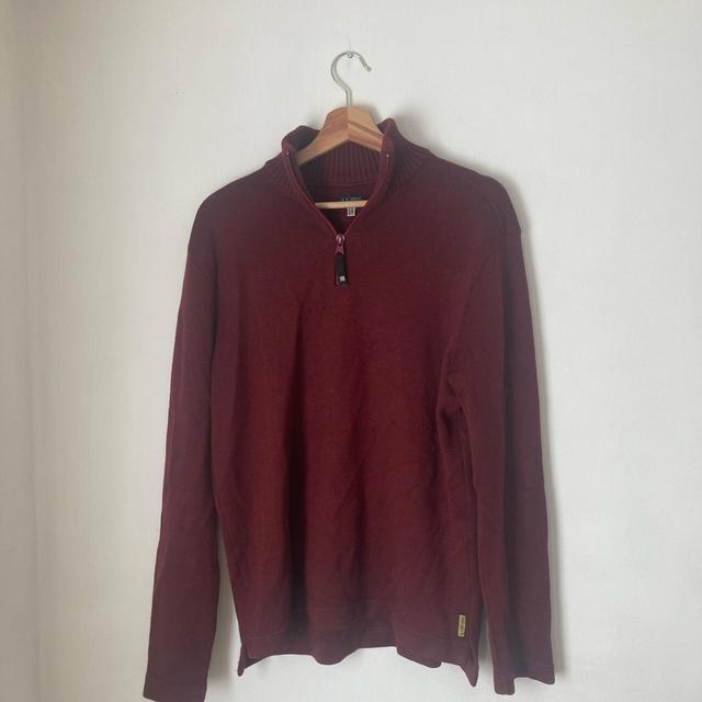 Armani Men's Jumper - Burgundy - L on Productcaster.