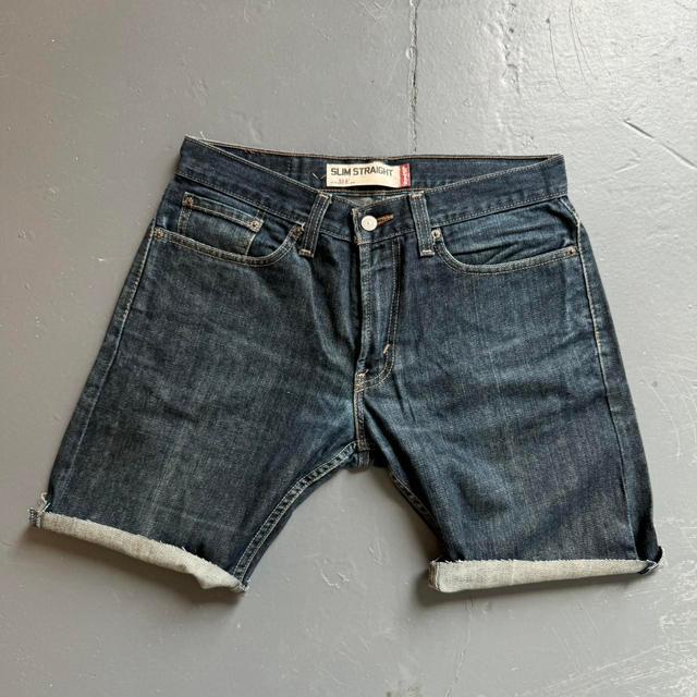 Levi's Men's Shorts - Blue - 31" on Productcaster.