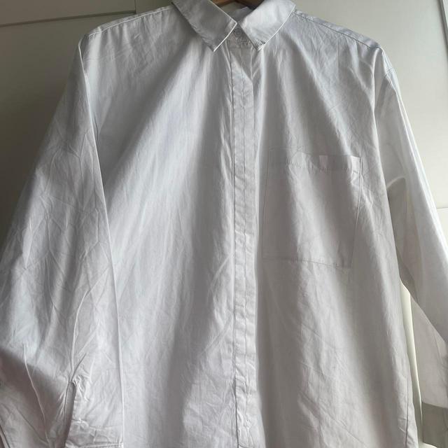 Pull&Bear Women's Shirt - White - 8 on Productcaster.