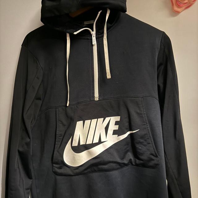 Nike Men's Hoodie - Black - M on Productcaster.