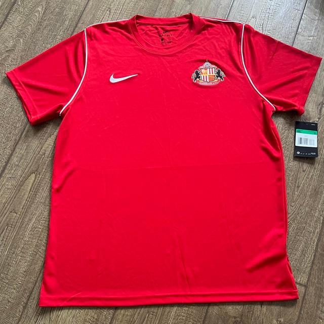 Nike Men's Top - Red - XL on Productcaster.