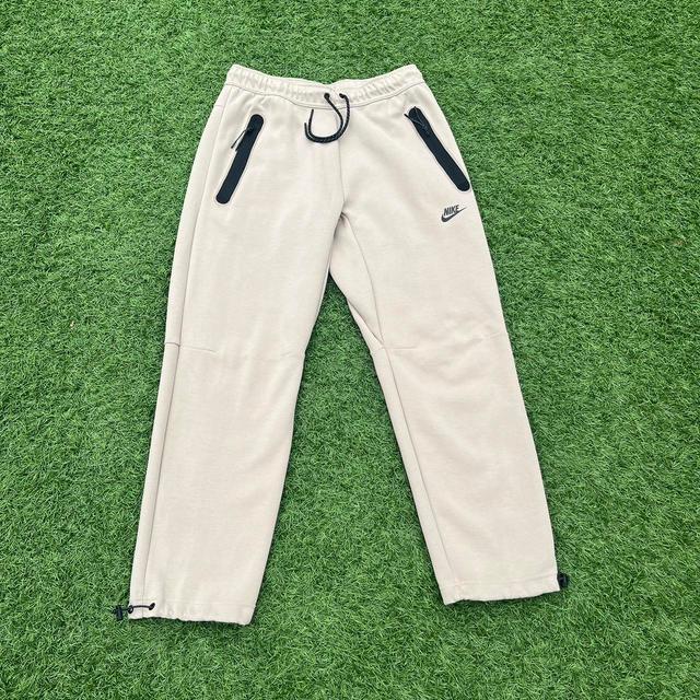 Nike Men's Sweatpants - Cream/Tan - M on Productcaster.