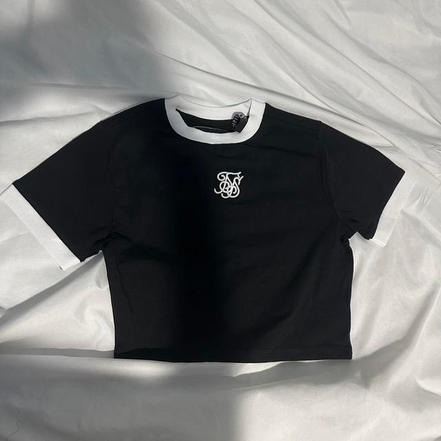 SIKSILK Women's T-shirt - Black - 6 on Productcaster.