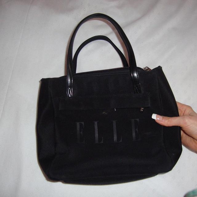 ELLE Women's Bag - Black on Productcaster.