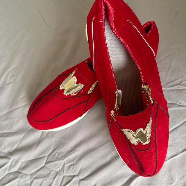 Preloved Women's Footwear - Red/White - UK 7 on Productcaster.