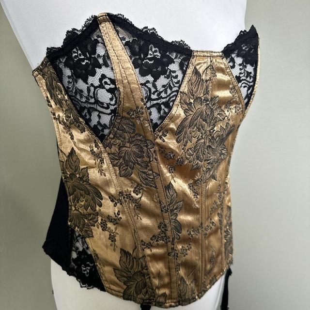 Vintage Women's Corset - Black/Gold - 38 on Productcaster.