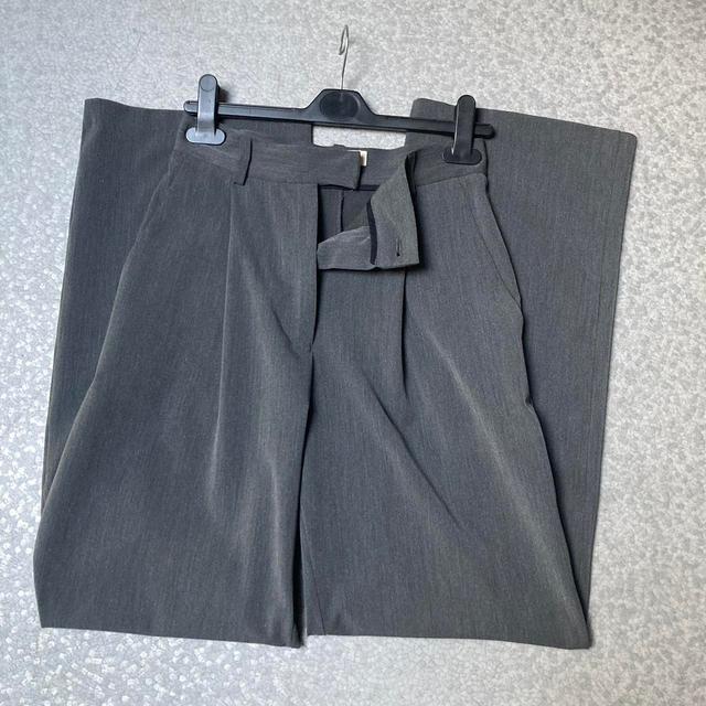 Djerf Avenue Women's Trousers - Grey/Black - XXS on Productcaster.