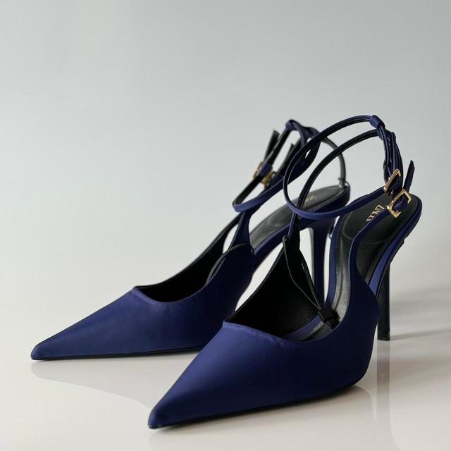 Zara Women's Footwear - Navy - UK 5 on Productcaster.