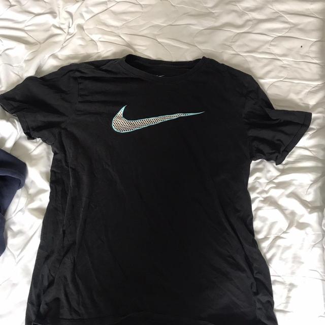 Nike Men's T-shirt - Black - S on Productcaster.