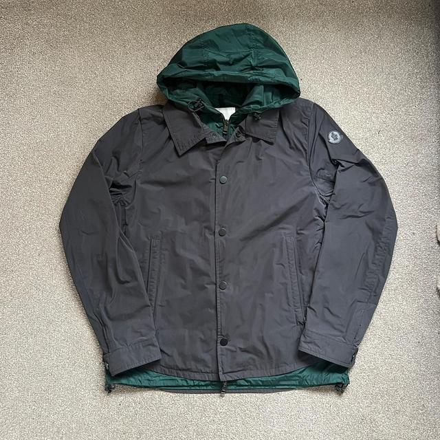 Moncler Men's Lightweight Jacket - Grey/Green - M on Productcaster.