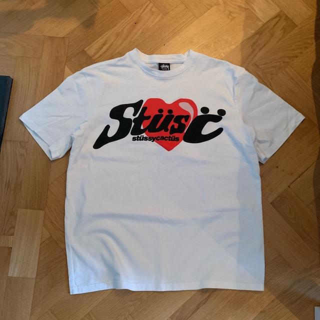 Stüssy Men's T-shirt - White/Black - S on Productcaster.