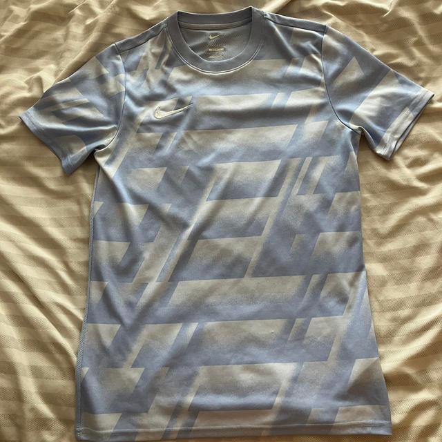 Nike Men's T-shirt - Blue - M on Productcaster.