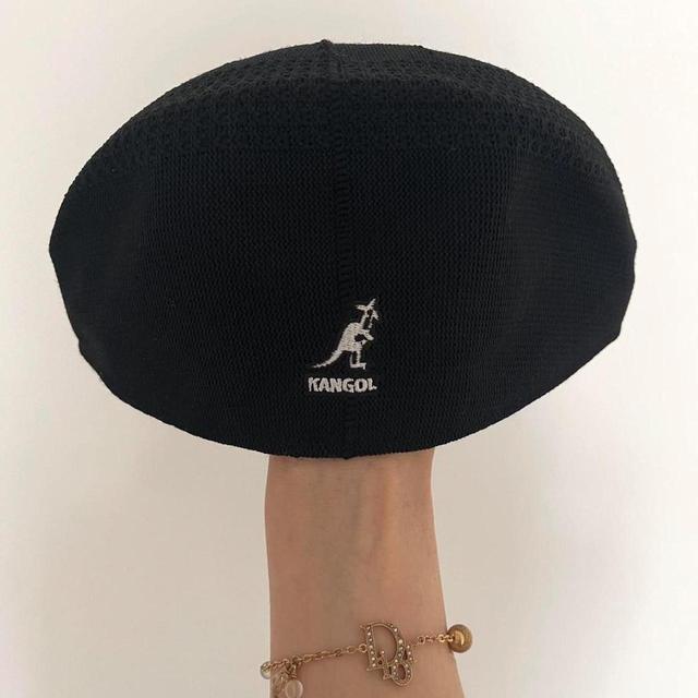 Women's Berets - Black on Productcaster.