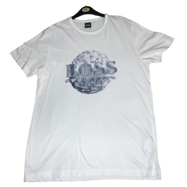 Hugo Boss Men's T-shirt - White - M on Productcaster.