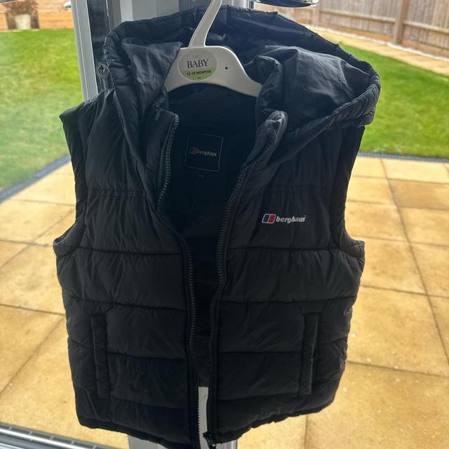 Berghaus Kids' Gilet - Black/Navy - 7 years on Productcaster.