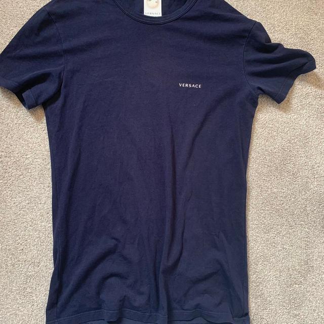 Versace Men's T-shirt - Navy - S on Productcaster.