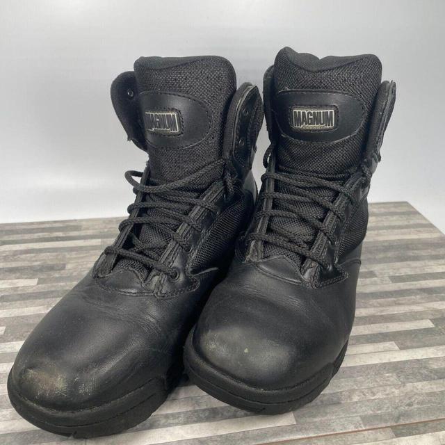 Vintage Women's Boots - Black - UK 7 on Productcaster.