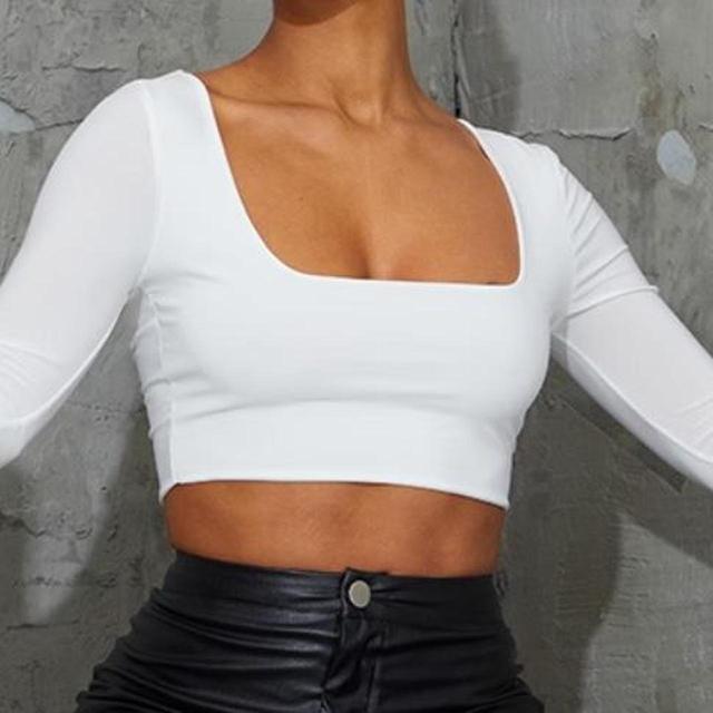 PrettyLittleThing Women's Crop top - White - 14 on Productcaster.