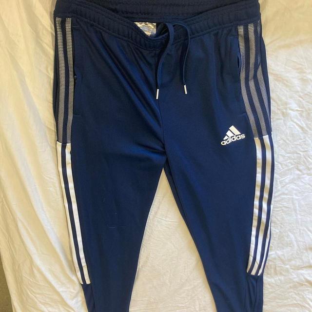 Adidas Men's Sweatpants - Navy/White - M on Productcaster.