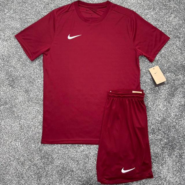 Nike Men's T-shirt - Red/White - M on Productcaster.