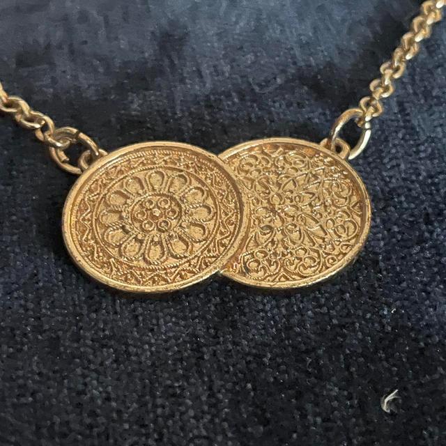 Women's Necklace - Gold on Productcaster.