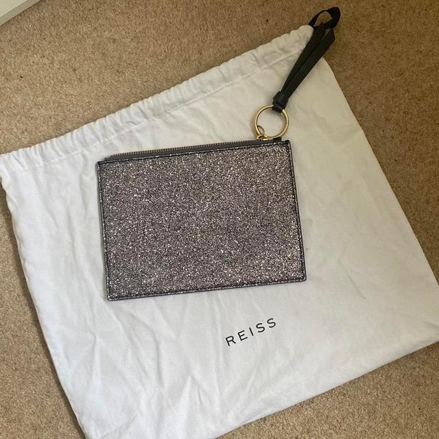 Reiss Women's Clutch bags - Black/Purple on Productcaster.