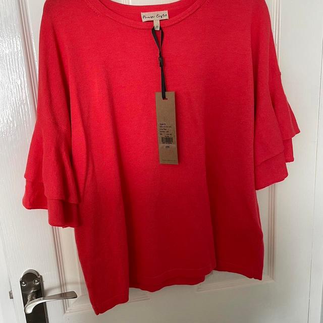 Phase Eight Women's Jumper - Red - S on Productcaster.