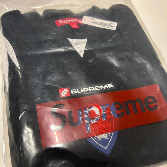 Supreme Men's T-shirt - Black/Navy - L on Productcaster.