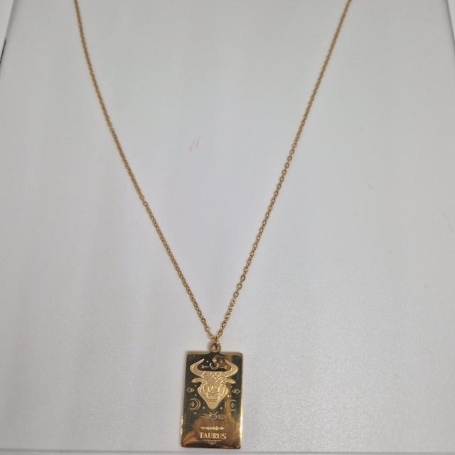 Women's Necklace - Gold on Productcaster.