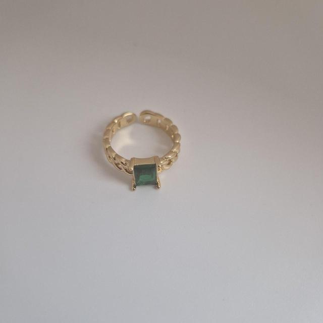 Women's Ring - Green/Gold on Productcaster.