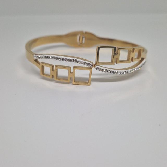 Women's Bracelet - Gold on Productcaster.