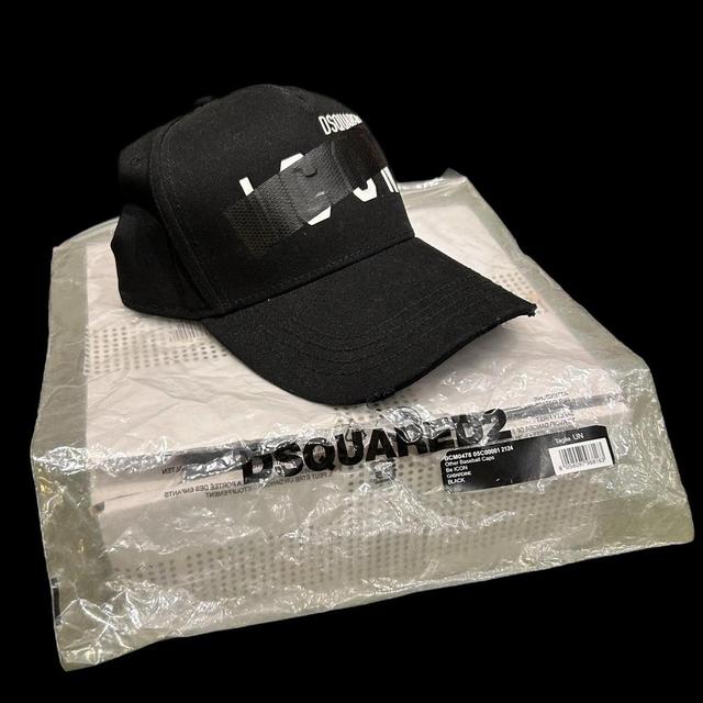 Dsquared2 Men's Hat - Black on Productcaster.