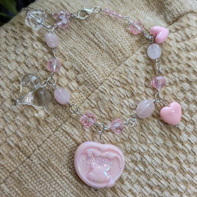 Custom Women's Jewellery - White/Pink on Productcaster.