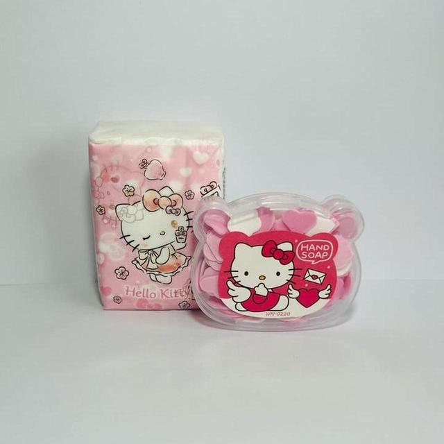 Sanrio Hand soap - Pink on Productcaster.