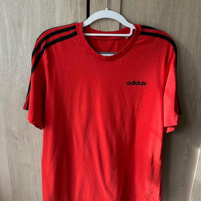 Adidas Men's T-shirt - Red - M on Productcaster.