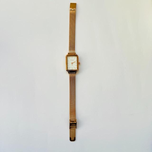 Designer Women's Analogue Watch - Gold on Productcaster.